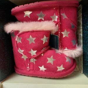 Emu 6-12 Months Baby Girl Suede Boots w/ Merino Wool Lining Pink w/ Silver Stars